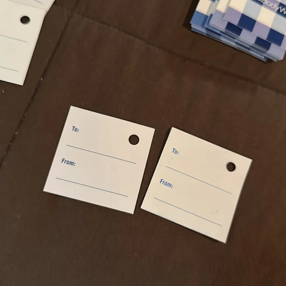 Bath & Body Works Small Gingham Gift Tags